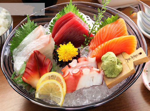 sashimi tươi sống ở nhà hàng kim gia