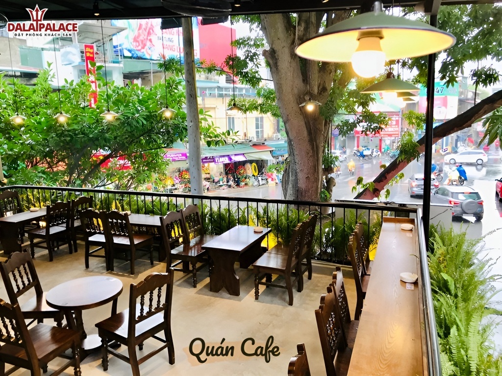 Café Duy Tân ăn sáng Đà Lạt