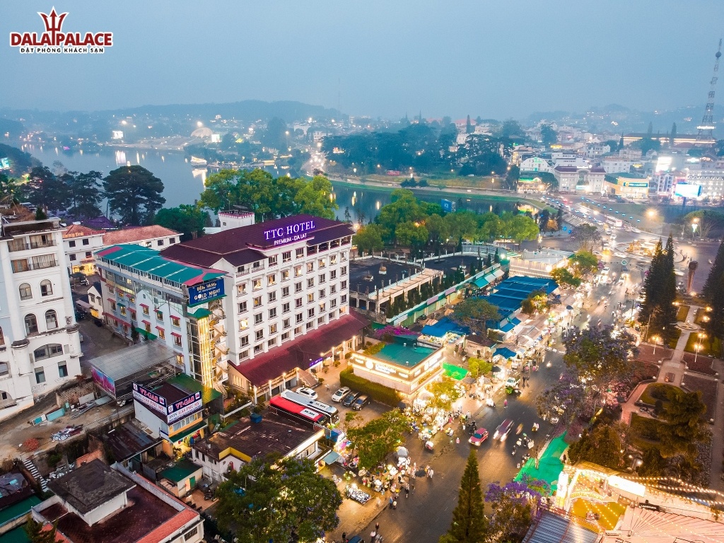 TTC Hotel Premium gần trung tâm Đà Lạt
